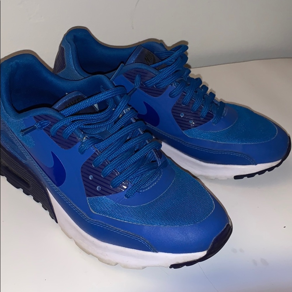 Nike Air Max 90 Ultra Essential